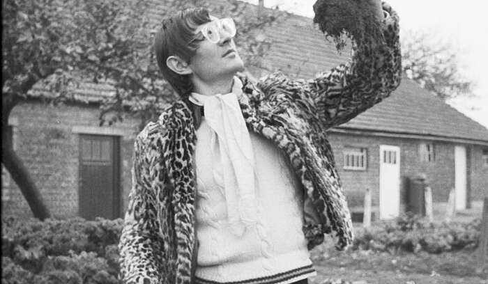 Jef Geys en tuin min