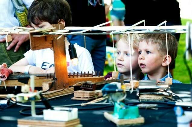 Super Vlieg Super Mouche 2