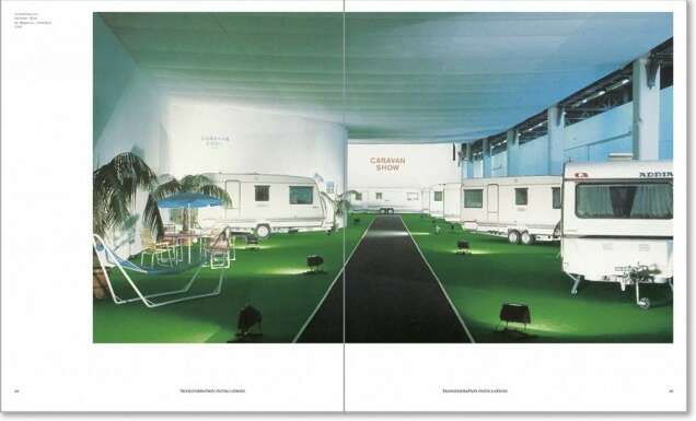 Présentation des livres Guillaume Bijl Past Realization par John C Welchman 2