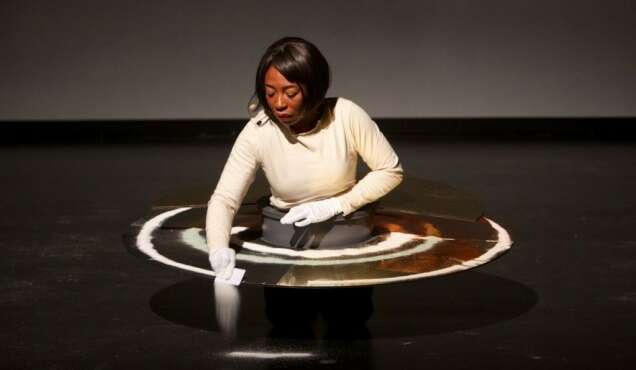 Conférence dartiste Otobong Nkanga