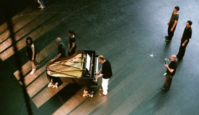 La musique du temps et du geste conversation entre Jean Luc Plouvier Nicolas Donin et Bojana Cvejic