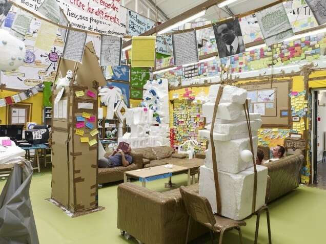 A day on Thomas Hirschhorn Edouard Glissant FR FREE