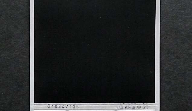 Dennis Jelonnek sur la pratique du Polaroid de Robert Heinecken