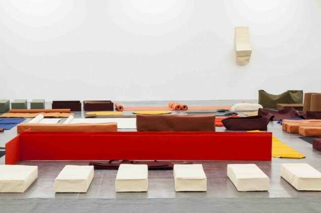 Franz Erhard Walther2