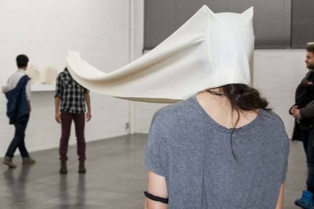 WIELS is looking for participants in work demonstrations during the Franz Erhard Walther exhibition2