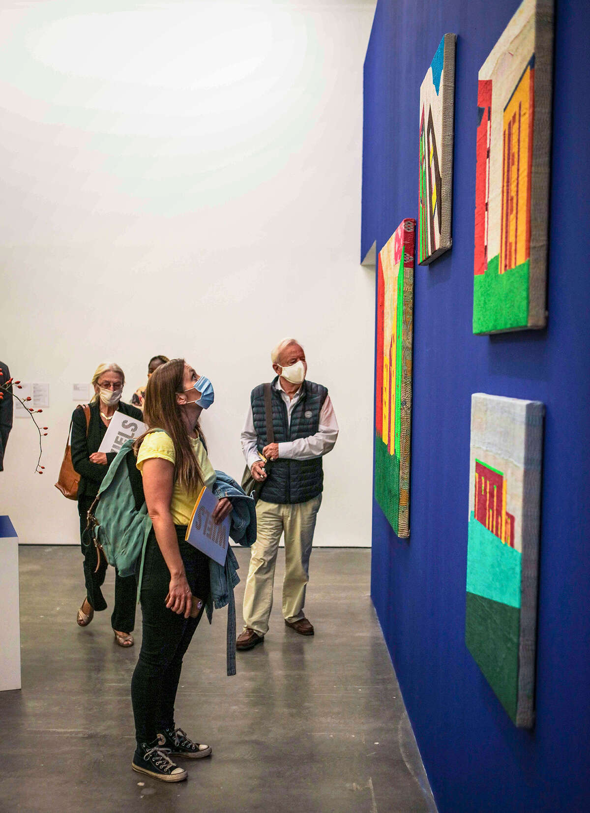 Risquonstout-guidedtour-exhibition.jpeg