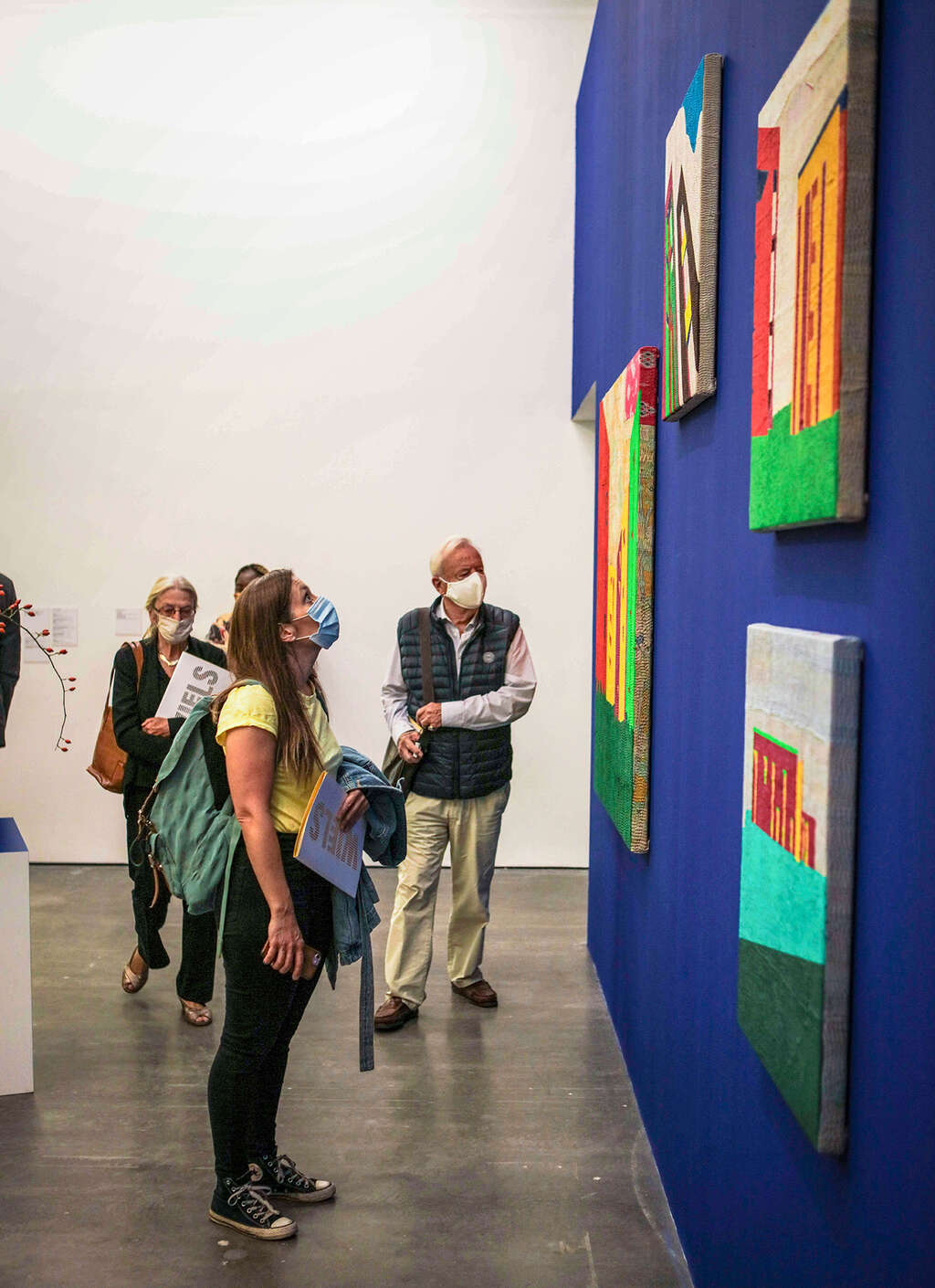 Risquonstout-guidedtour-exhibition
