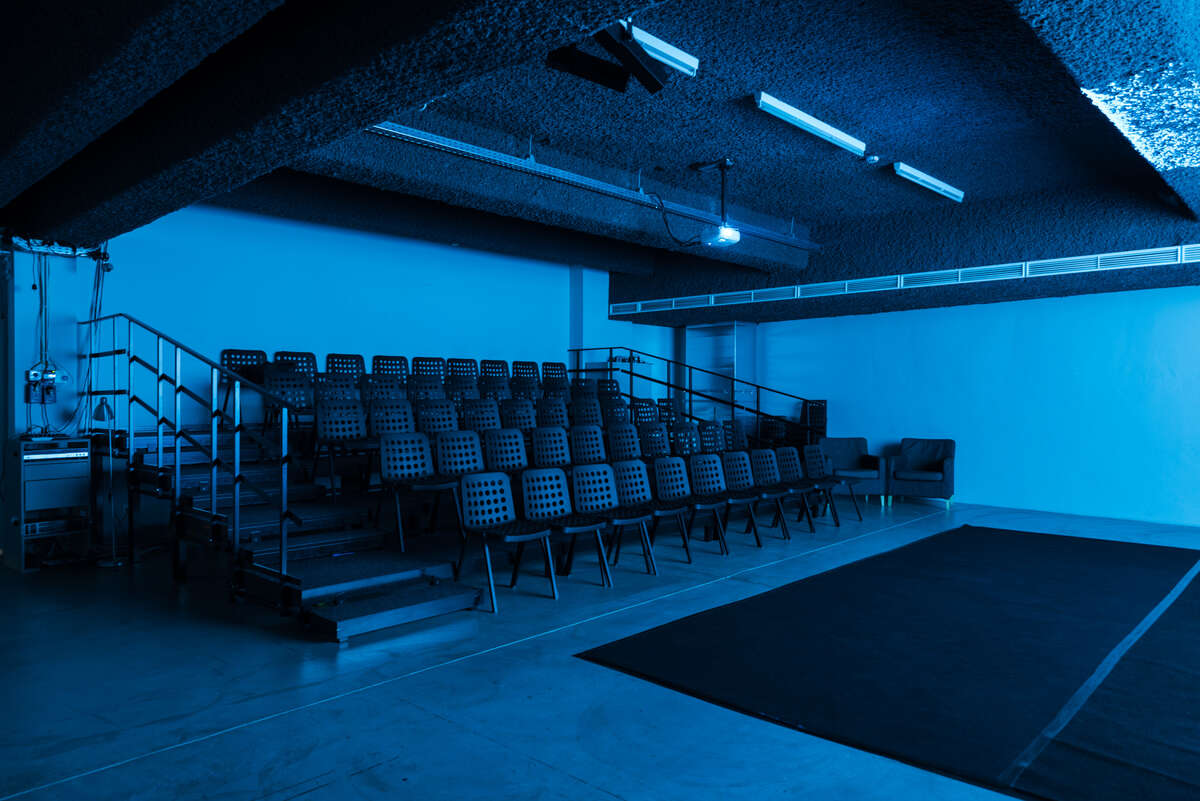 Auditorium 2018 wiels alexandrabertels 0047