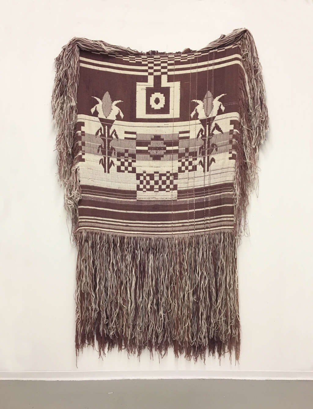 Chicha 2018 hand woven fabric on floor loom double cloth wool 212 x 116 cm
