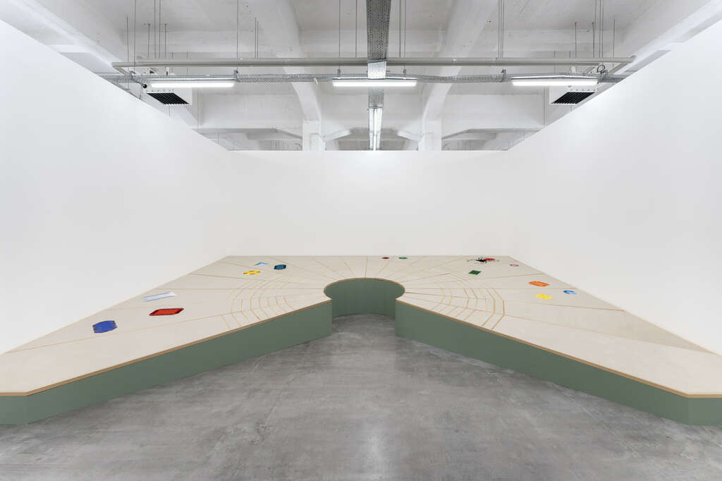 4 Installation view Kasper Bosmans WIELS Brussels 2022 Photo Alexandra Bertels